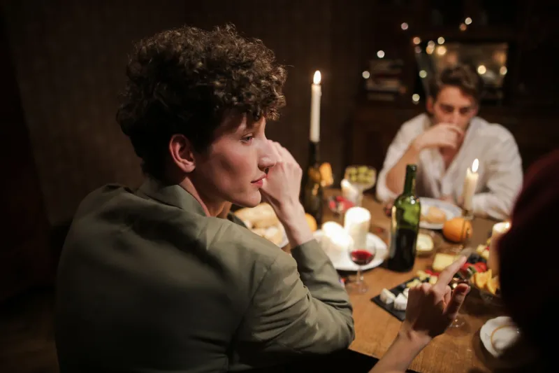 We Forgot How to Have a Conversation and Nobody Noticed